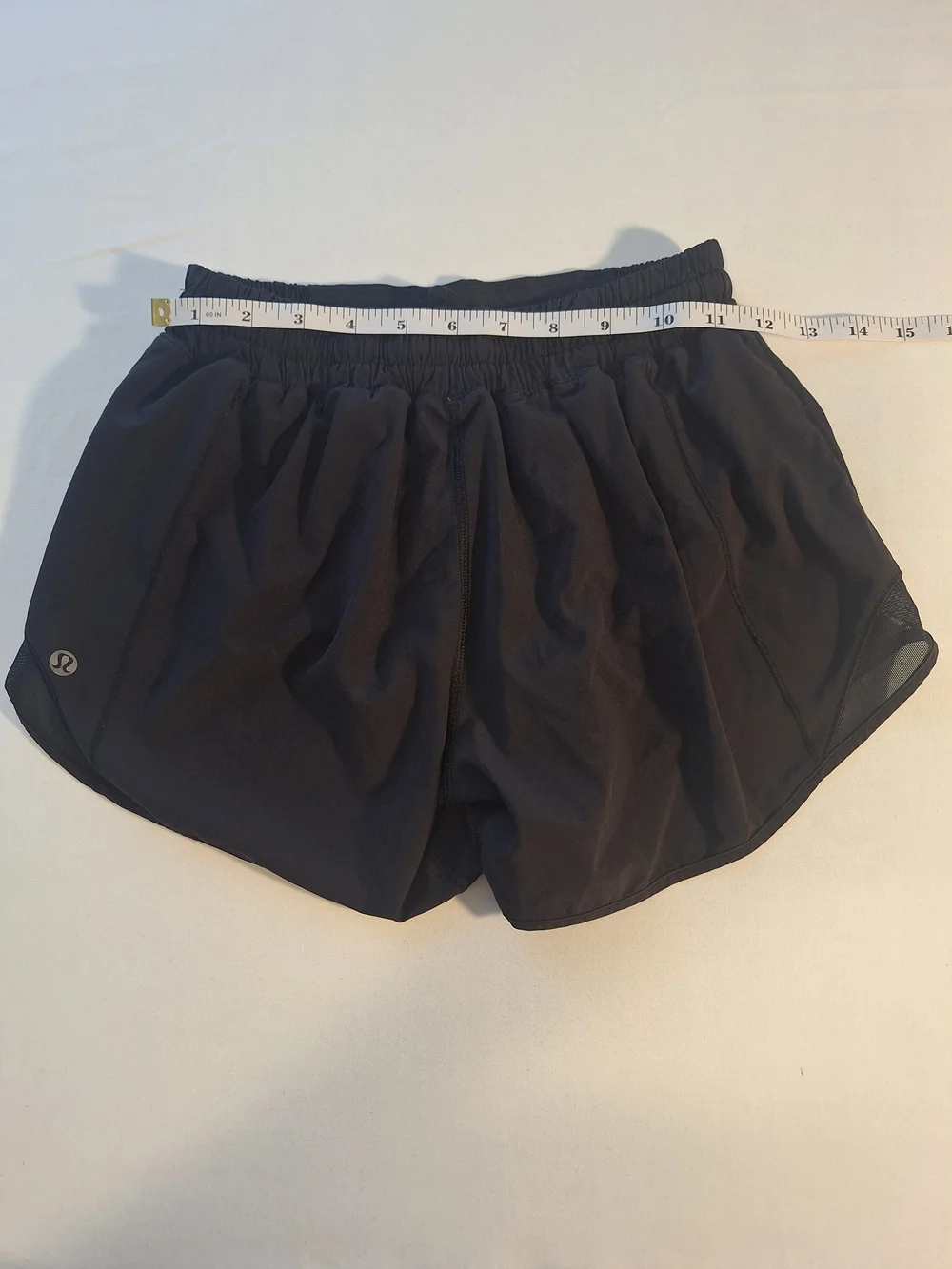 Lululemon Women’s Black Running Shorts Size 4 Lightweight Mesh Athletic Gym Work